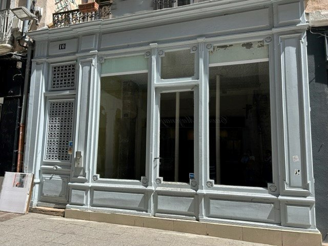 LOCAL COMMERCIAL A LOUER - CHALON SUR SAONE - 123 m2 - 2180€ HC et HT par mois