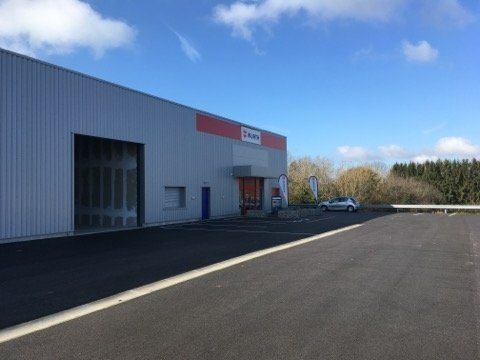 LOCAL D ACTIVITE A LOUER - FOUCHERANS - 500 m2 - 3333€ HC et HT par mois