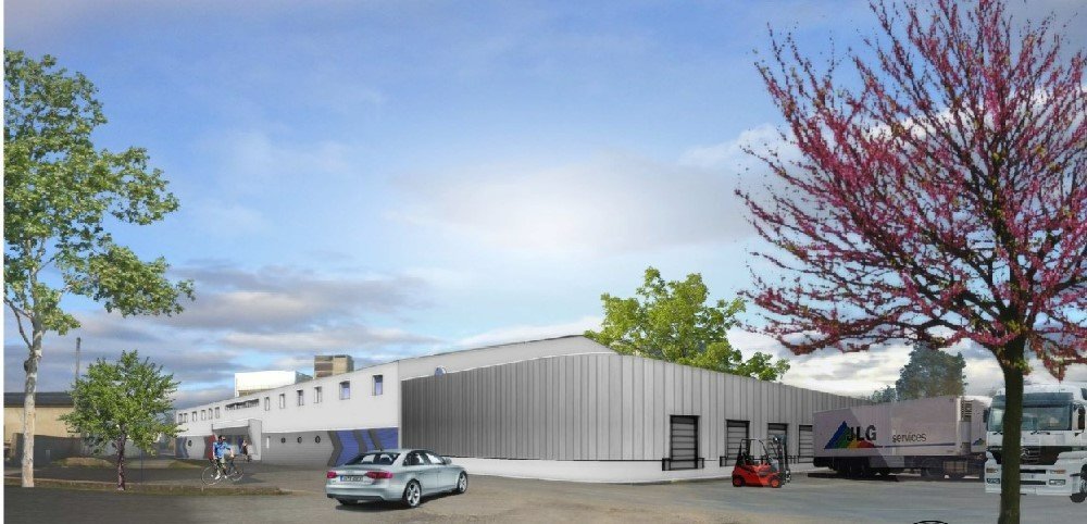 LOCAL D ACTIVITE A LOUER - LA CHAPELLE DE GUINCHAY - 2090 m2 divisibles � partir de 490 m2 - 9�579�&euro; HC et HT par mois