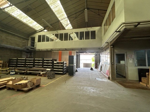 LOCAL D ACTIVITE A VENDRE - AUTUN - 5095 m2 - 569250€ 