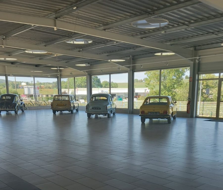 LOCAL D ACTIVITE MIXTE A VENDRE - CHOISEY - 997 m2 - 1236000€ 