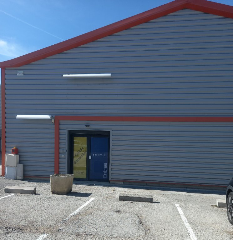 LOCAL D ACTIVITE A LOUER - PONTARLIER - 500 m2 - 4�500�&euro; HC et HT par mois