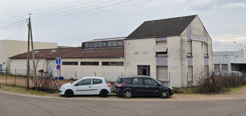 LOCAL D ACTIVITE A VENDRE - CHALON SUR SAONE - 492 m2 - 336000€ 