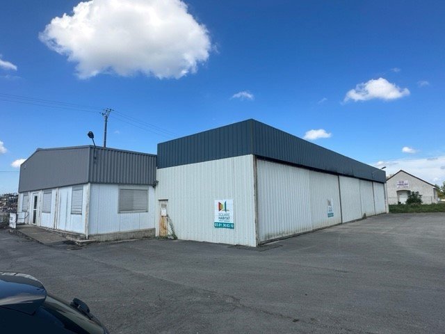 LOCAL D ACTIVITE A LOUER - BLETTERANS - 759 m2 - 2000€ HC et HT par mois