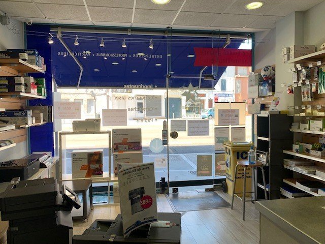 LOCAL COMMERCIAL A VENDRE - CHALON SUR SAONE - 52 m2 - 63000€ 