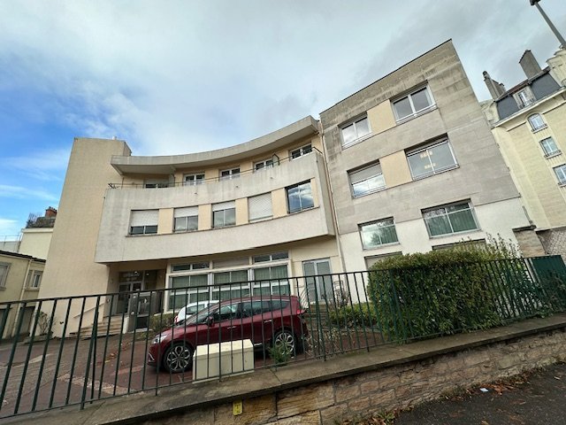 BUREAU A LOUER - DIJON - 110 m2 - 1990€ HC et HT par mois