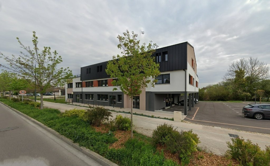 BUREAU A LOUER - BEAUNE - 112.35 m2 - 2390€ HC et HT par mois