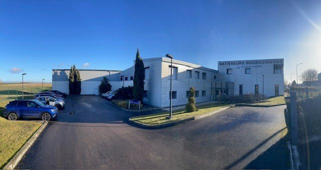 LOCAL D ACTIVITE A VENDRE - QUETIGNY - 2258 m2 divisibles  partir de 1258 m2 - 1107,17€ /m<sup>2</sup>