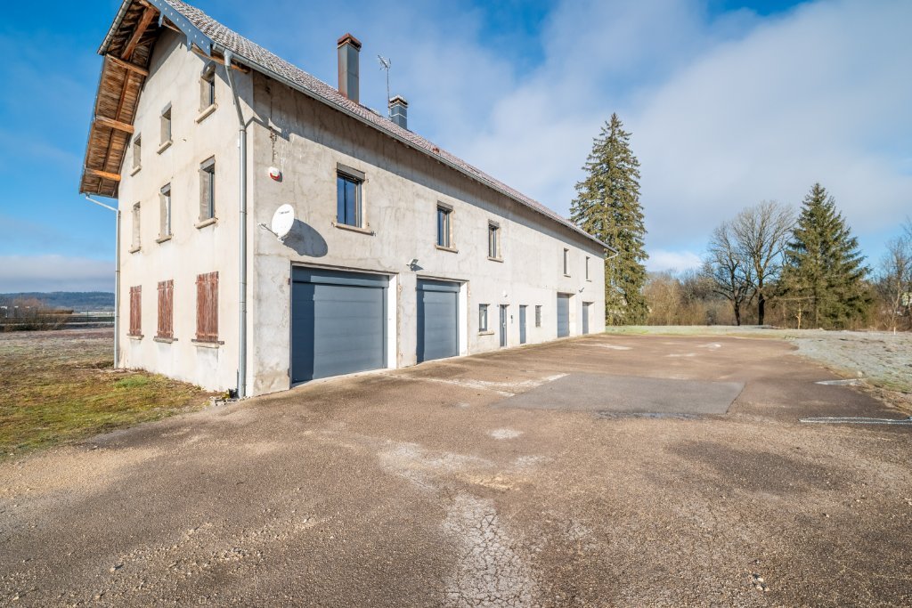 LOCAL D ACTIVITE A VENDRE - DOUBS - 400 m2 - 750�000�&euro; 