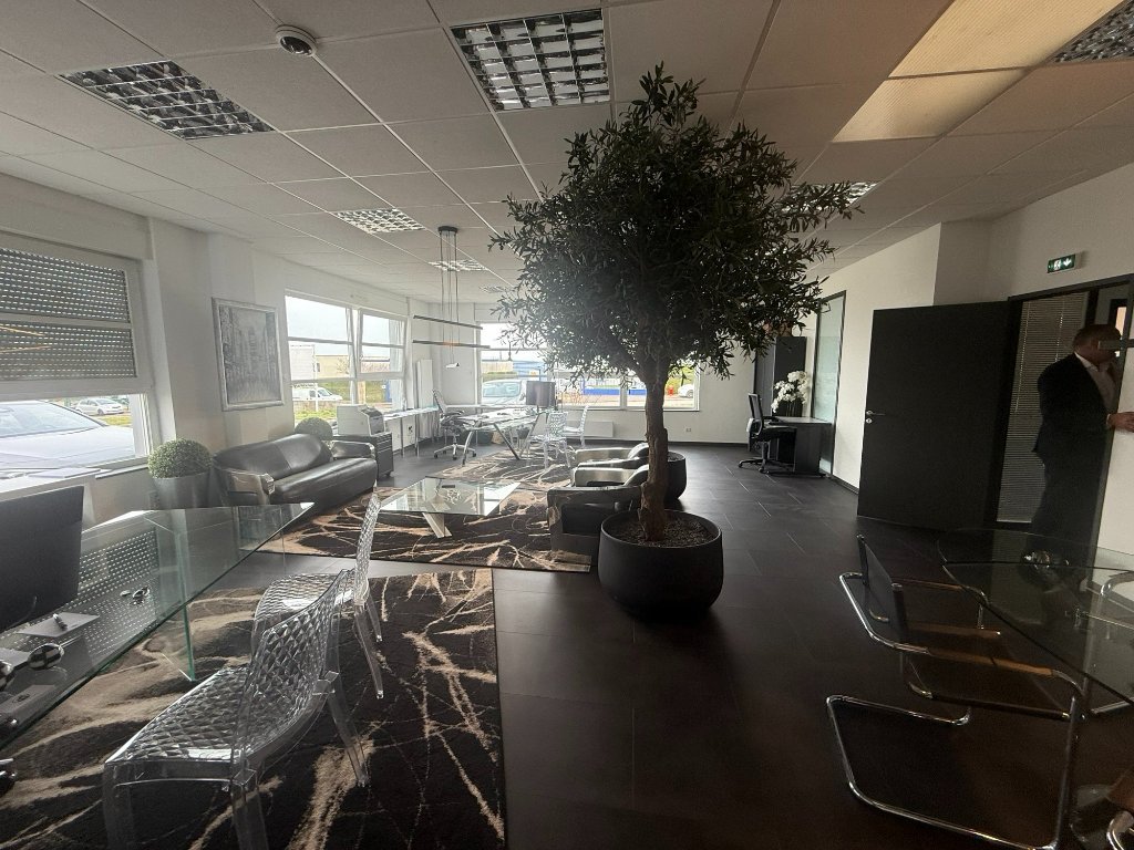 LOCAL D ACTIVITE A VENDRE - FONTAINE LES DIJON - 407 m2 - 590000€ 