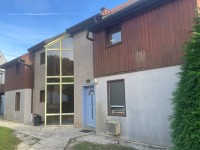 BUREAUX A LOUER - MISEREY SALINES - 231.3 m2 - 2 200 &euro; HC et HT par mois