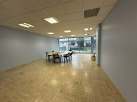 LOCAL COMMERCIAL A LOUER - DIJON - 600 m2 - 4 500 € HC et HT par mois