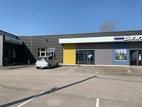 LOCAL COMMERCIAL A VENDRE - CHATENOY LE ROYAL - 166 m2 - 310 752 €