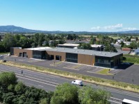 LOCAL D ACTIVITE A LOUER - AMBERIEUX - 1827 m2 divisibles à partir de 871 m2 - 15 000 &euro; HC et HT par mois