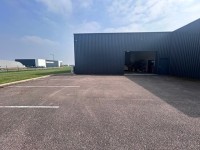 LOCAL D ACTIVITE A LOUER - CHALON SUR SAONE - 343.78 m2 - 3 000 &euro; HC et HT par mois