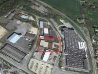 LOCAL D ACTIVITE A LOUER - DOLE - 1128 m2 - 4 500 &euro; HC et HT par mois