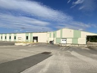 LOCAL D ACTIVITE A LOUER - L ABERGEMENT DE CUISERY - 4860 m2 divisibles à partir de 400 m2 - 16 667 &euro; HC et HT par mois