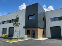 PARC D ACTIVITE DES PLANCHETTES LOT C7 A LOUER - LA TOUR DE SALVAGNY - 246 m2 - 2 709 &euro; HC et HT par mois