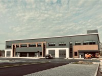 LOCAL D ACTIVITE A LOUER - ST PRIEST - 903 m2 divisibles à partir de 490 m2 - 8 666,67 &euro; HC et HT par mois
