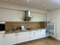 LOCAUX MIXE BUREAUX/ACTIVITE A VENDRE - BRON - 295 m2 divisibles à partir de 295 m2 - Prix : nous consulter